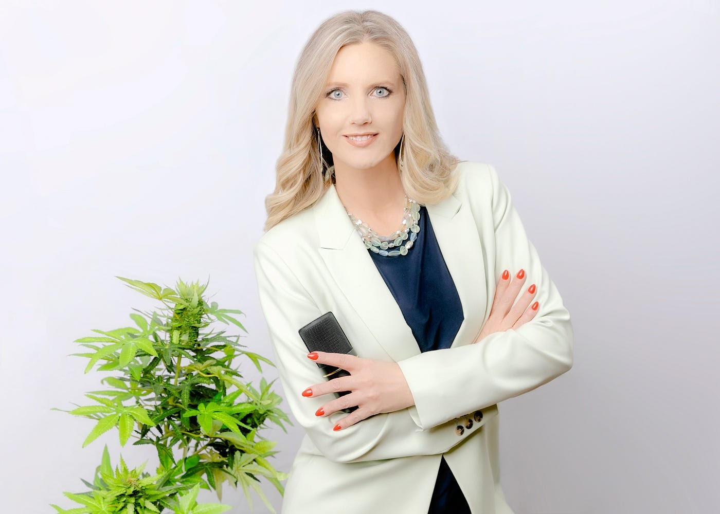 Breaking Barriers and Fostering Wellness: Melanie Kossan’s Path to CBD Success